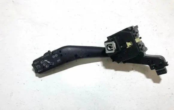 Volkswagen Touran I Indicator stalk 1k0953513f czk03