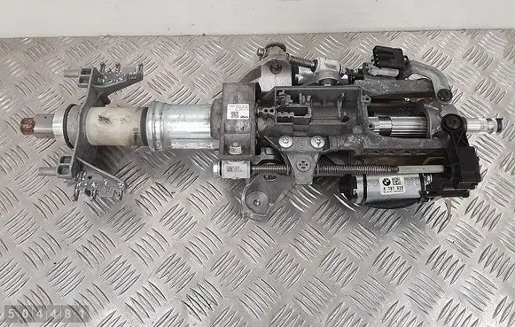 BMW 5 F10 F11 Steering wheel axle 6787926 p10768701