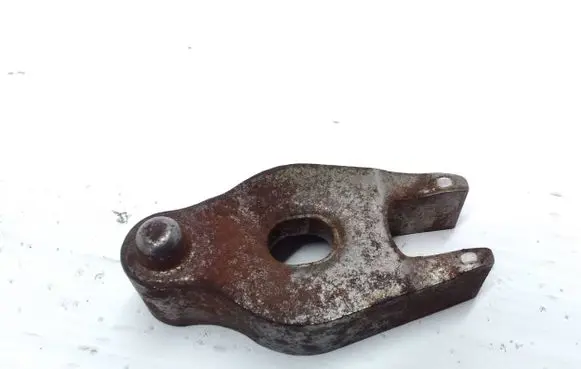 Ford Focus Fuel Injector clamp holder
