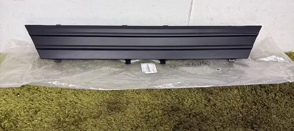 Toyota Proace Centre console side trim front 9849414380