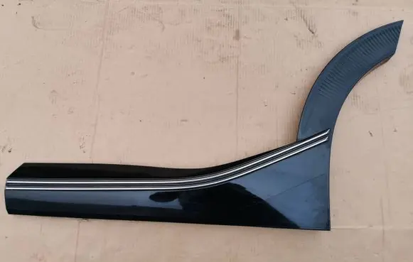 KIA EV6 Rear door trim (molding) 87733CV100 Listwa drzwi lewa tył kia ev6