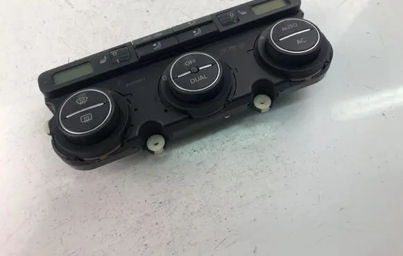 Volkswagen Golf V Climate control unit 1K0907044CG