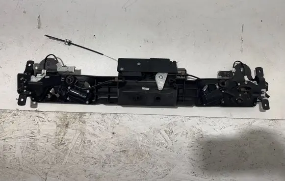 BMW M4 F82 F83 Tailgate/trunk/boot lock/catch/latch 7353615 53165210 7408221