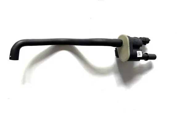 Chrysler Pacifica Valve 04627694AA 4627694AA 04627694AB