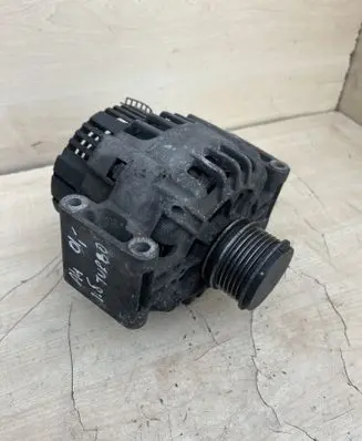 Audi A4 S4 B6 8E 8H Generator/alternator 06B903016S