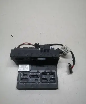 Mercedes-Benz CLS C219 Fuse module 2115457001