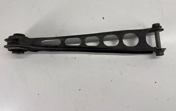Chevrolet Camaro Rear suspension control arm 23415095