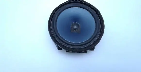 Honda CR-V Front door speaker