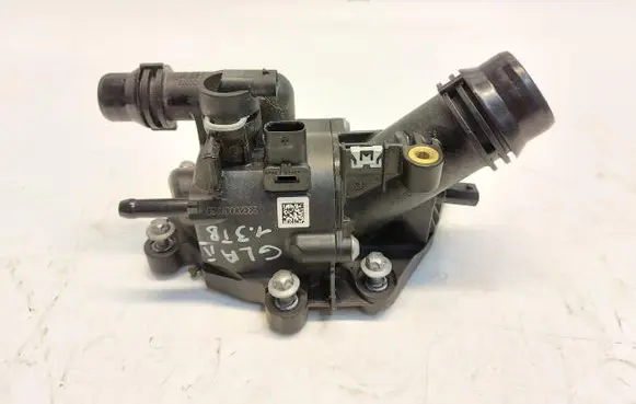Mercedes-Benz GLA H247 Thermostat housing A2822036500JLK01