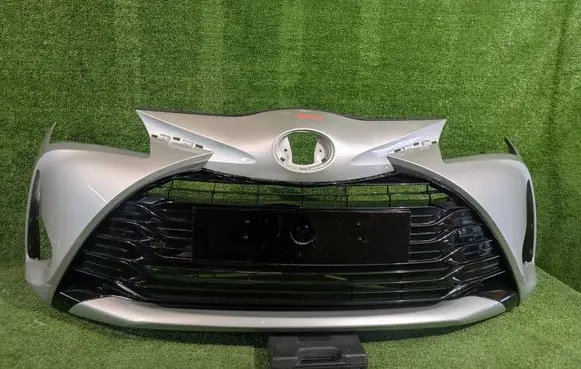 Toyota Yaris Front bumper 521190DA40