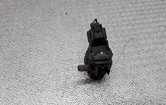 Mazda 3 I Windscreen/windshield washer pump 8603102451