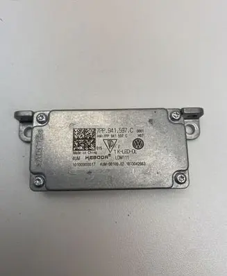 Volkswagen PASSAT B8 Headlight ballast module Xenon 7PP941597C