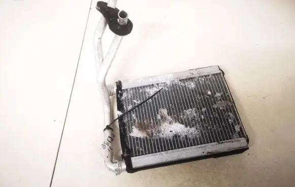 Toyota Yaris Heater blower radiator