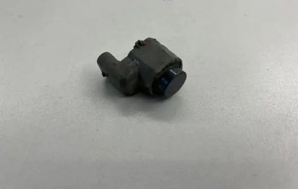 BMW 5 E60 E61 Parking PDC sensor 9127808