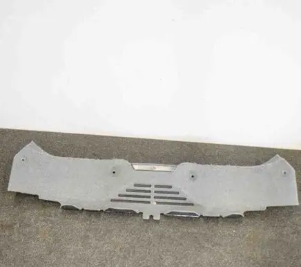 Trunk/boot sill cover protection