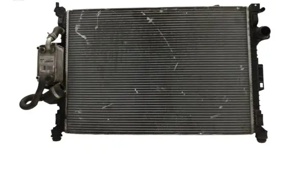 Ford Focus Coolant radiator 6G918005FC 6G917A095AD 8V618C342GB