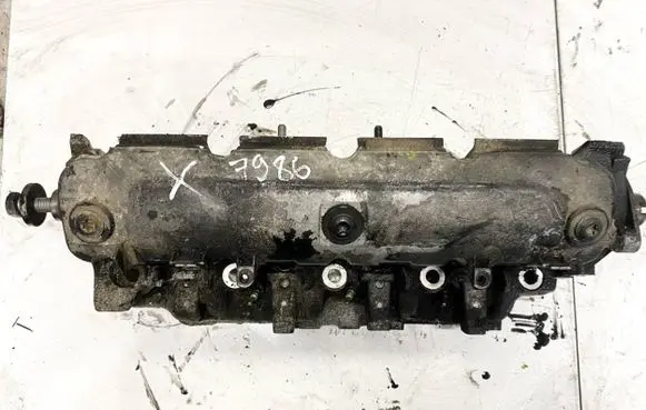 Renault Scenic II - Grand scenic II Engine head 