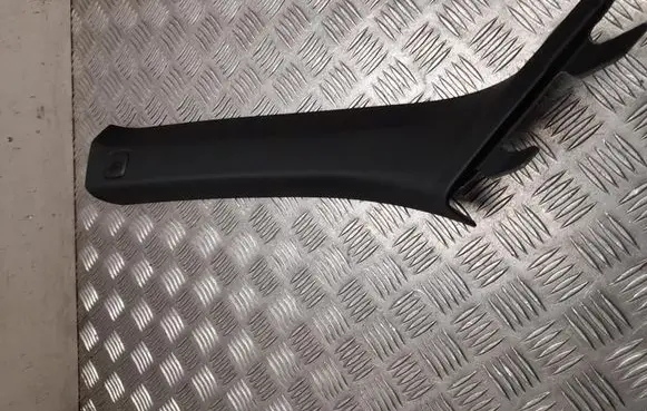 BMW 4 G22 G23 G24 G26 (A) pillar trim 7490351