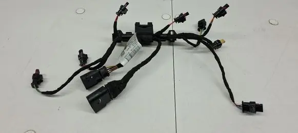 Audi Q5 SQ5 Fuel injector wires 06N971627B