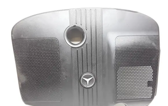 Mercedes-Benz C W204 Engine cover (trim) A6510102167 A5510102167