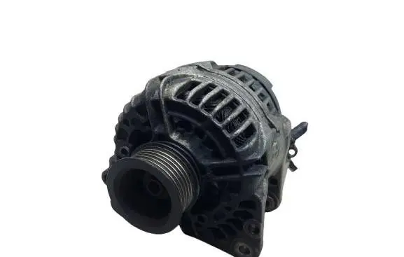 Volkswagen Golf IV Generator/alternator 028903028D