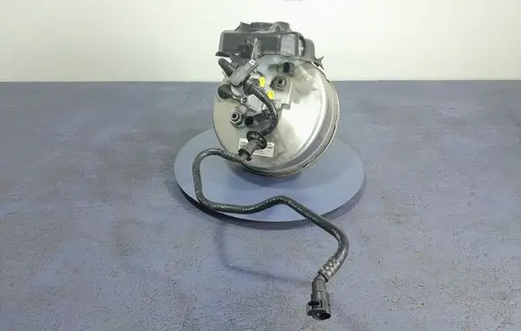 Audi A8 S8 D2 4D Brake booster 4N0612103F