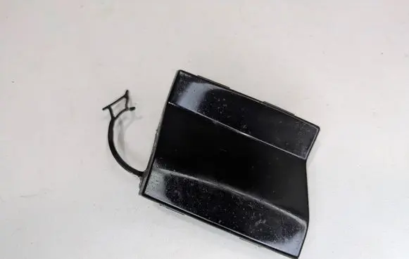 Volkswagen Transporter - Caravelle T5 Front tow hook cap/cover 7E5807241 82103