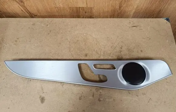 Mercedes-Benz GLC X253 C253 Other front door trim element A2537204900