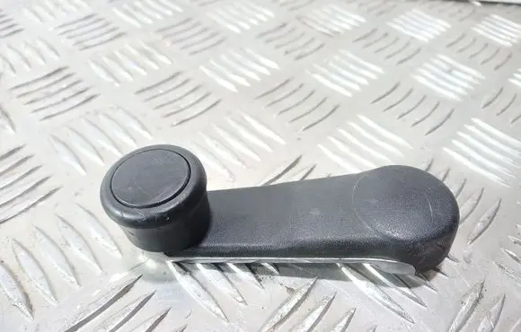 Audi 100 200 5000 C3 Rear door window winding handle 443837581D 443837575A