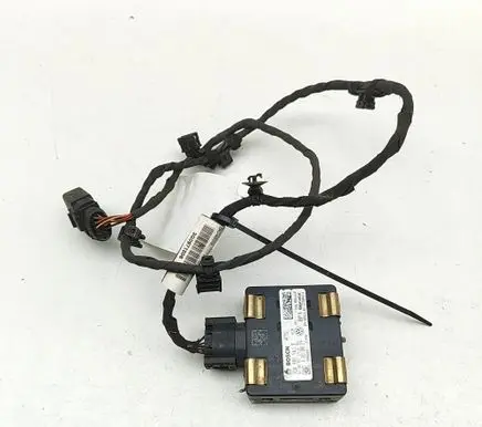 Volkswagen PASSAT B8 Distronic sensor radar 3Q0907561B 3Q0907572A