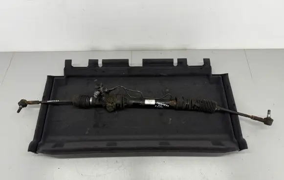 Opel Frontera B Steering rack 6900000021