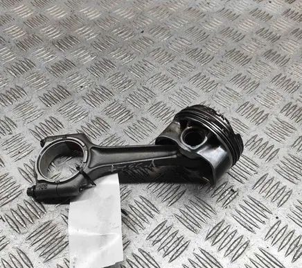 BMW 2 F44 Piston 9494399 7933665