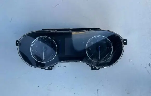 Chrysler Pacifica Speedometer (instrument cluster)