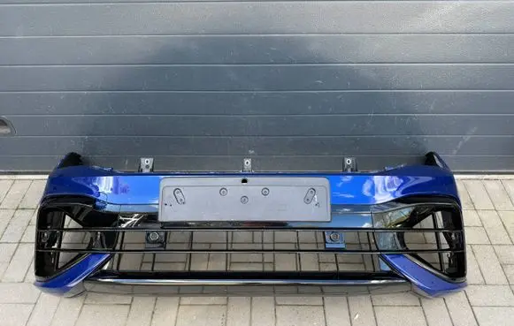 Volkswagen Tiguan Front bumper 5NA807221D