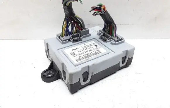 Volvo V70 Door control unit/module 7G9T14B533GF