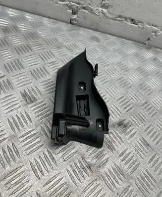Audi A3 S3 8V Seat belt trim 8V4857792B