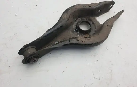 BMW 2 F22 F23 Rear control arm 6867540 10353714