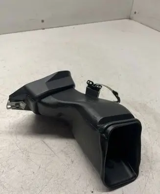Audi A5 8T 8F Air intake duct part 8T2819726