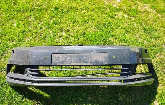 Volkswagen Touran III Front bumper 5TA807217AL DNB17955 5TA807221A