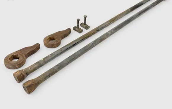 Chevrolet Tahoe Front leaf spring 