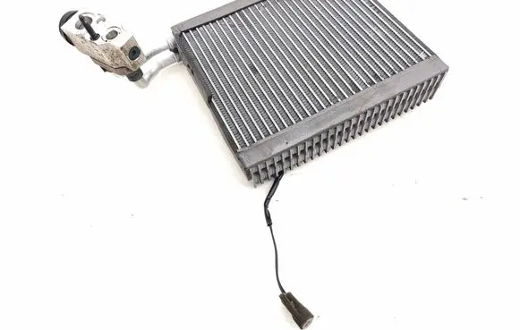 Air conditioning (A/C) radiator (interior)