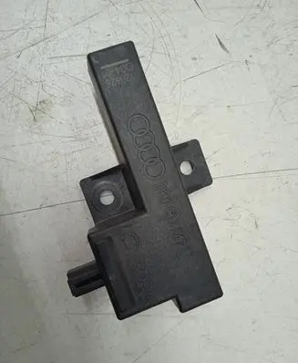 Audi A6 S6 C7 4G Alarm movement detector/sensor 8K0907247