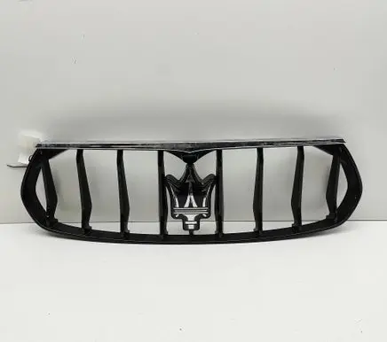 Maserati Levante Front grill 670047042