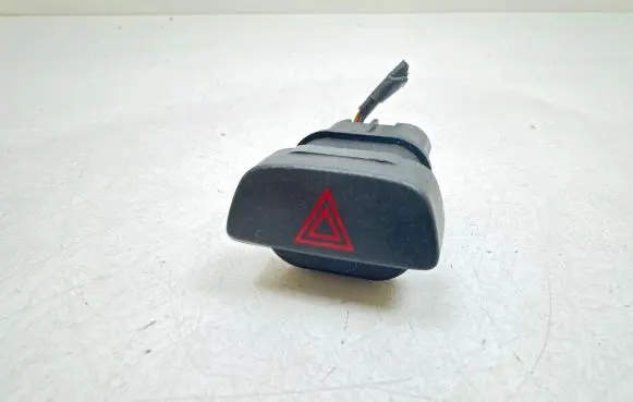 Ford Focus Hazard light switch 4M5T13A350AC