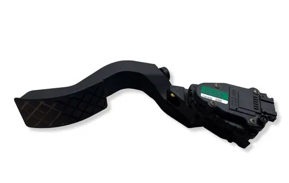 Audi A6 S6 C5 4B Accelerator throttle pedal 8D2721523B