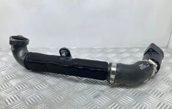 Skoda Octavia Mk3 (5E) Intercooler hose/pipe 04L145762AD 04L131111T
