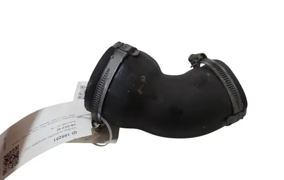 Volvo V40 Engine coolant pipe/hose