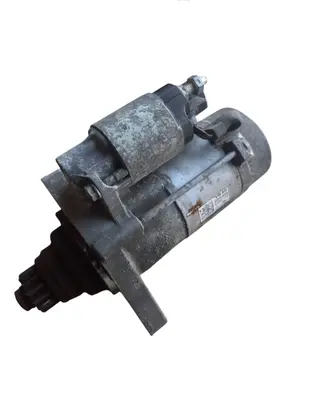 Volkswagen PASSAT B8 Starter motor 02Z911024B