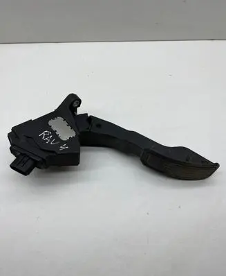 Toyota RAV 4 (XA30) Accelerator throttle pedal 781100W010 48099903396