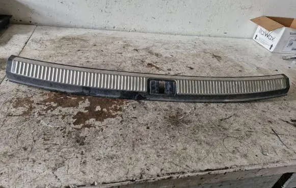 Audi A4 S4 B6 8E 8H Trunk/boot sill cover protection 8E9864483
